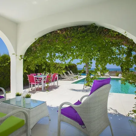 Ayia Thekla Seafront Lavender Villa