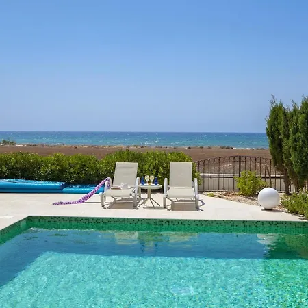 Villa Ayia Thekla Seafront Lavender *