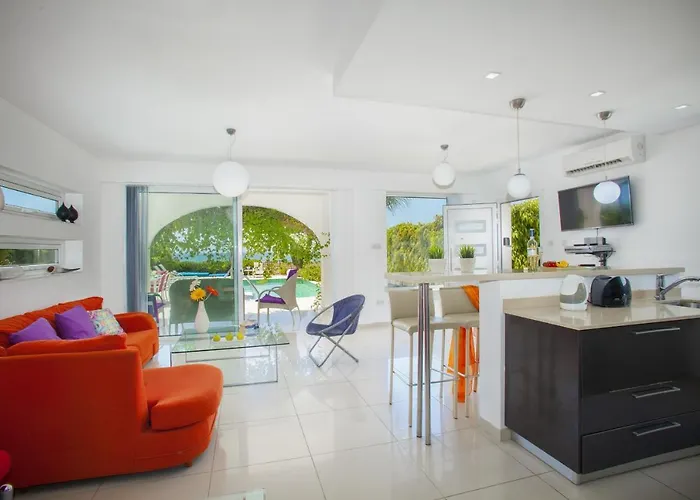 Ayia Thekla Seafront Lavender ヴィラ アヤナパ